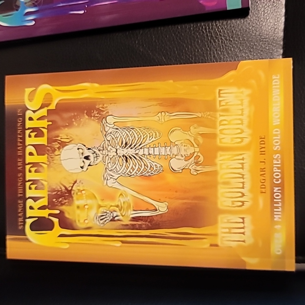 Mystery Book Set Of 3 - Picture 2 of 4